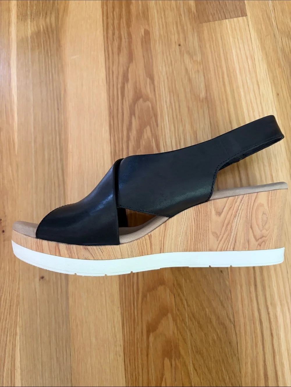 Collection by Clark’s Black Wedge Slingback Sandals sz 9.5 Women's
